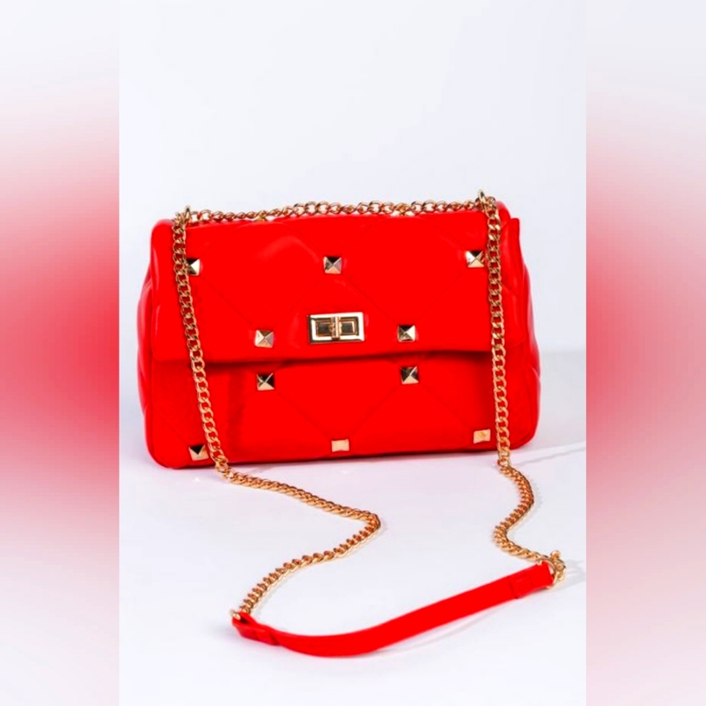 Red Quilted Faux Leather Purse w/Double Gold Chain Strap-NOT FOR SALE❤️